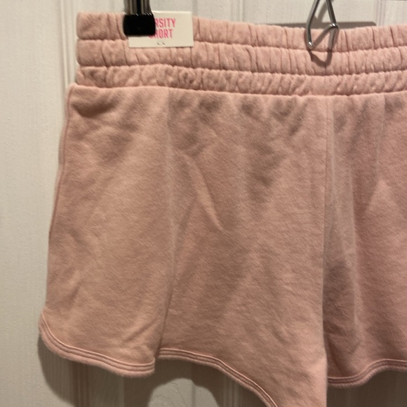 NWT Victoria’s Secret PINK Blush Pink Pocket Varsity Shorts - Picture 9 of 16
